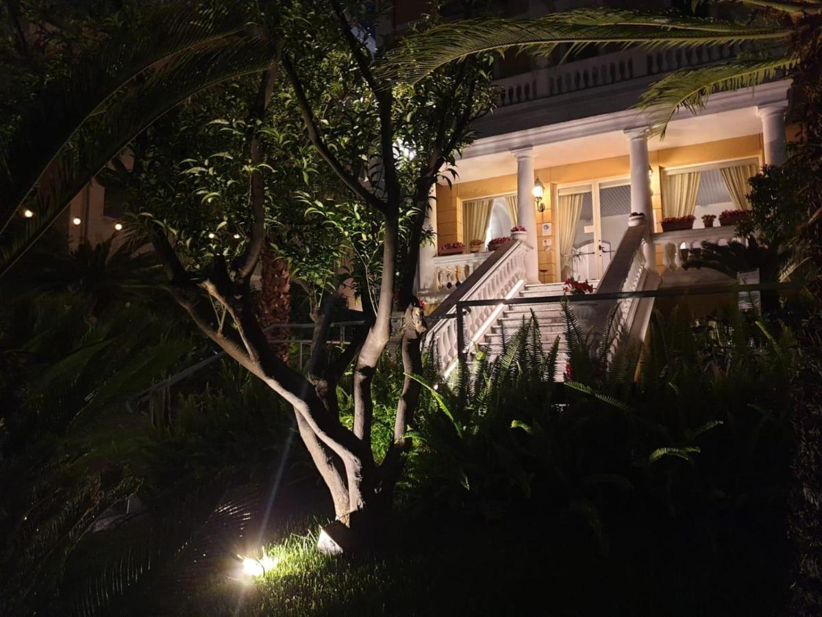 Hotel Morandi Sanremo Bagian luar foto